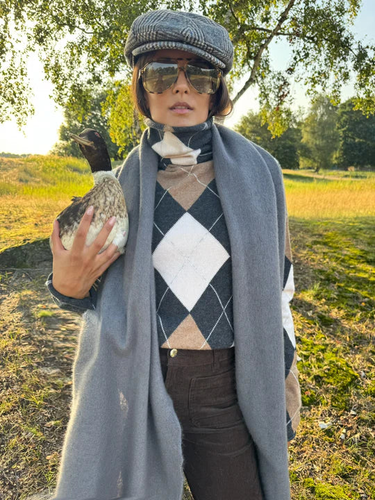 LUNA EXTRA DIAMOND SWEATER - CHARCOAL/LUNAR