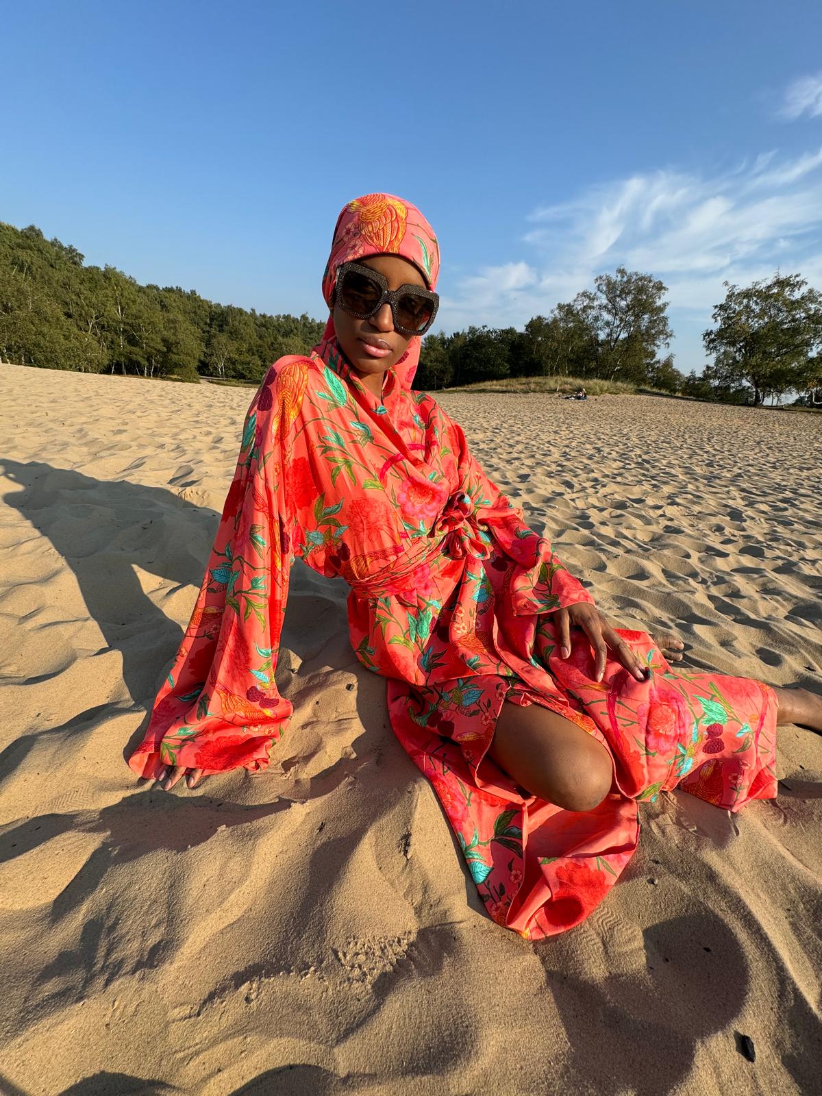 BIRDS PARADISE SILK MORNING ROBE - CORAL/DOTS