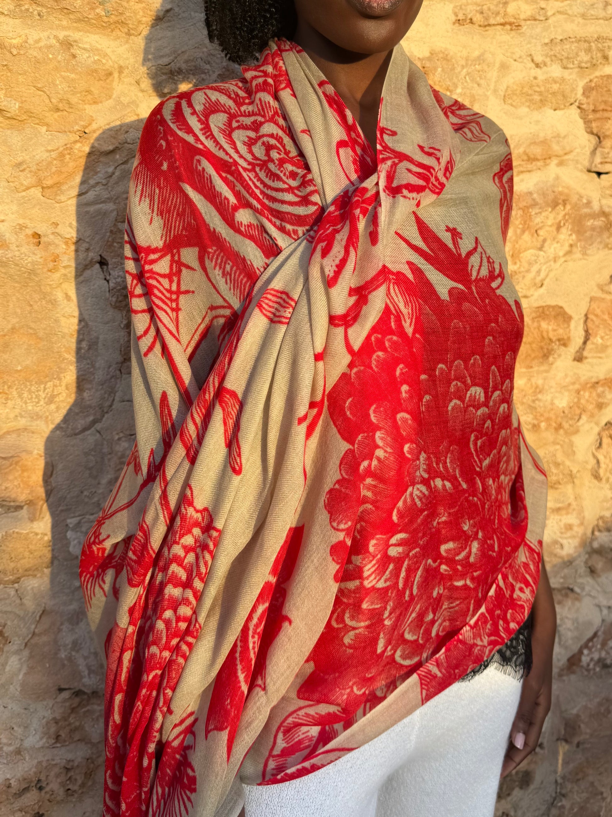 FLOWER EXPLOSION CASHMERE SCARF - CREME/RED