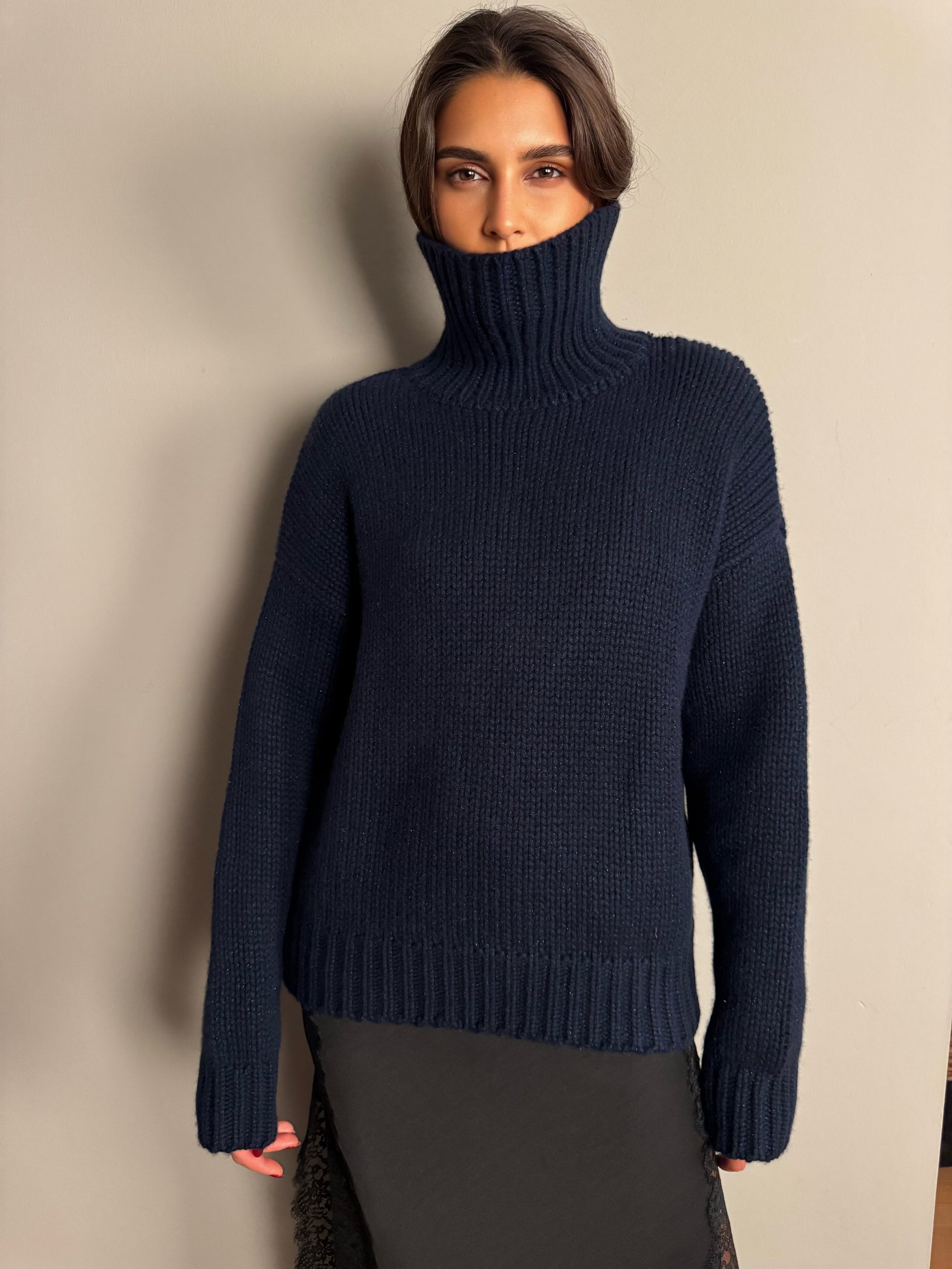 GABRIELLE GLITTER SWEATER - NAVY