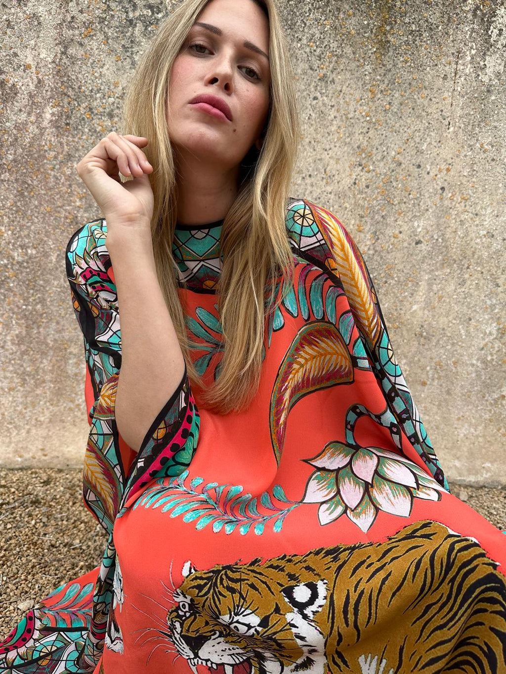 TIGER & JUNGLE SILK TUNIC - CORAL