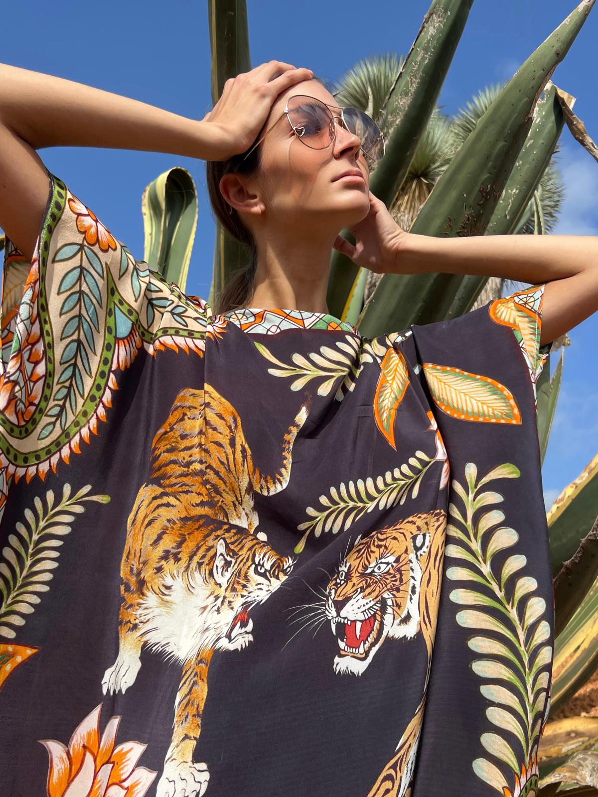 TIGER & JUNGLE SILK TUNIC - BLACK