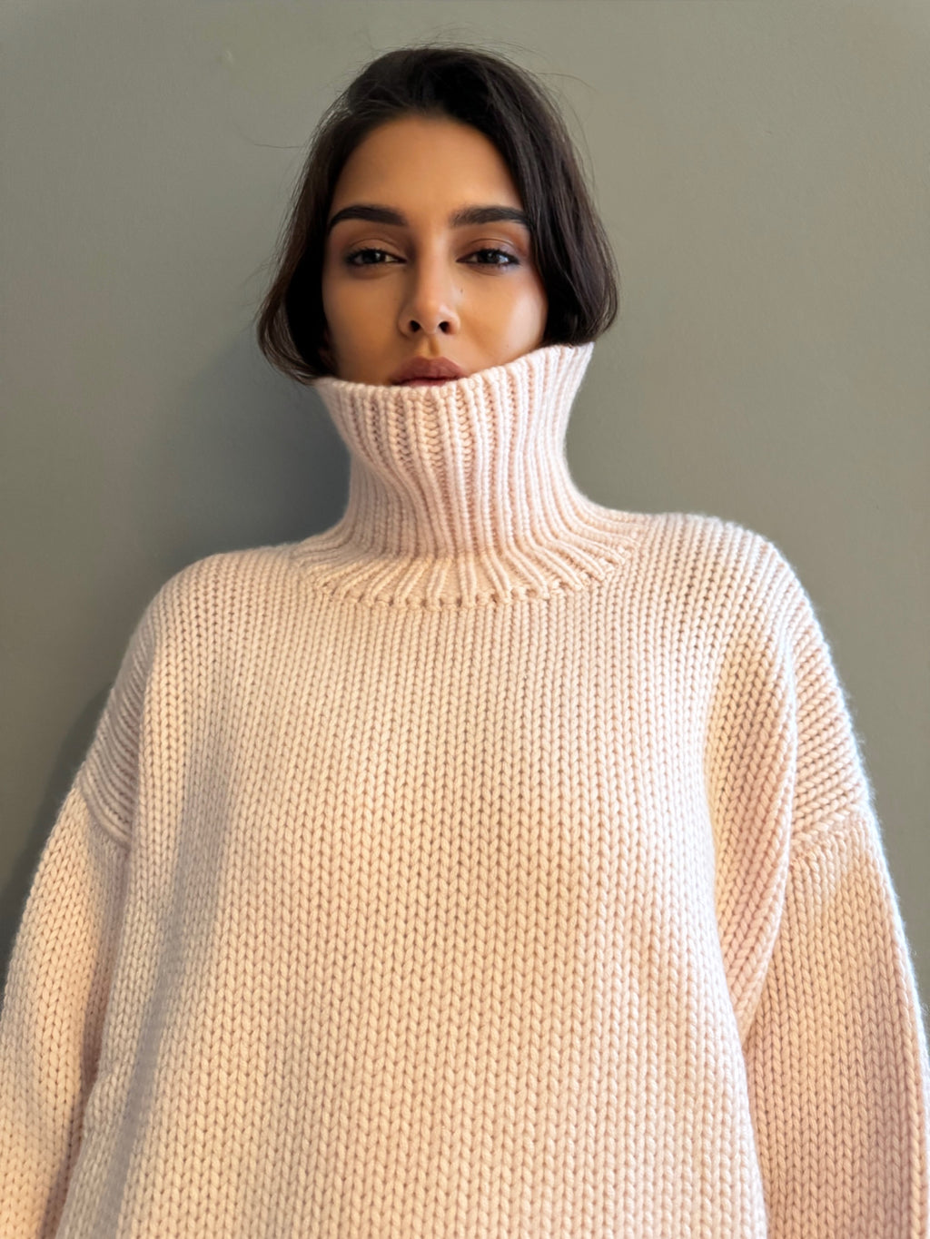 GABRIELLE SWEATER - POWDER