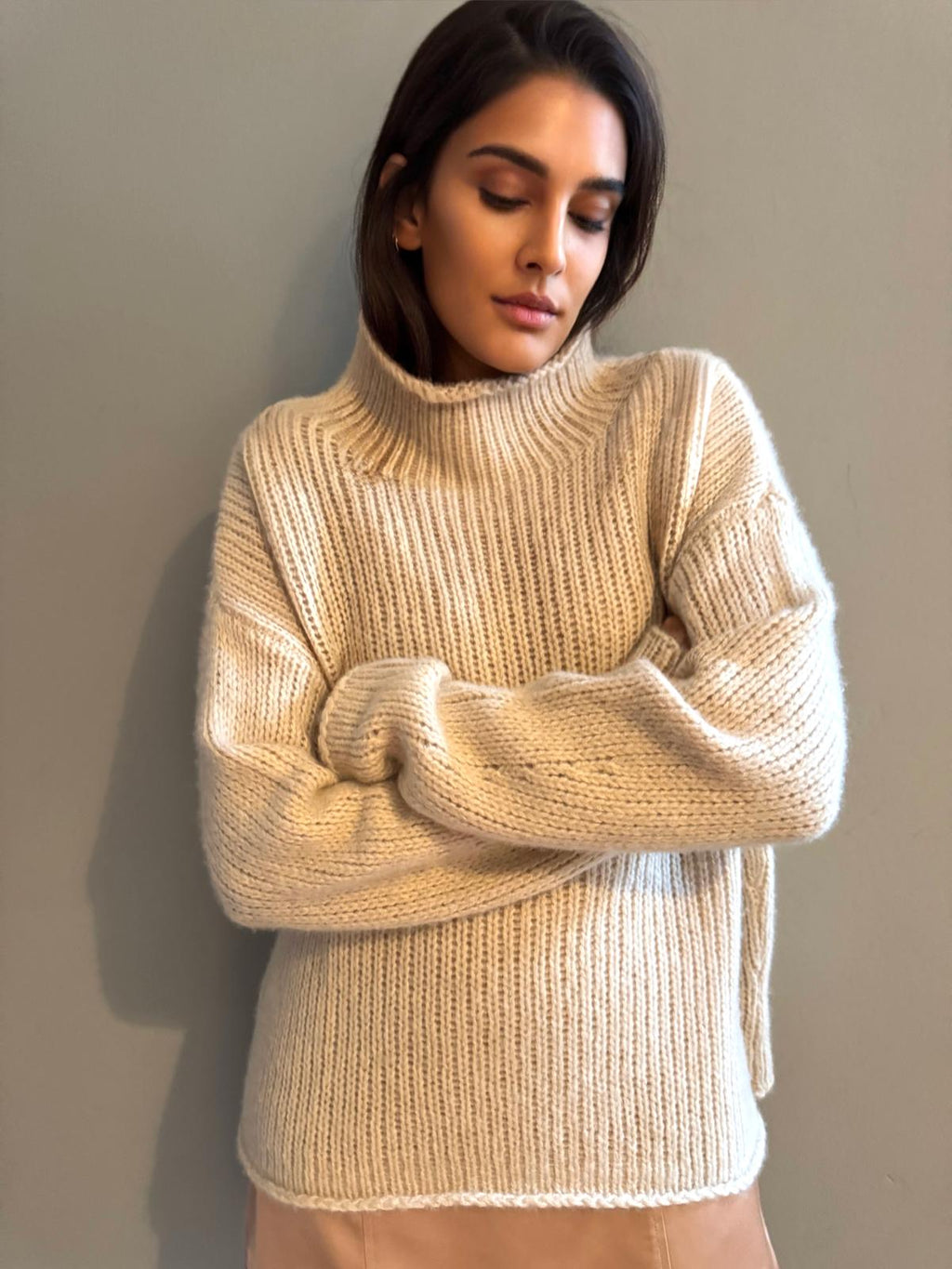ANOUSH SWEATER - BEIGE