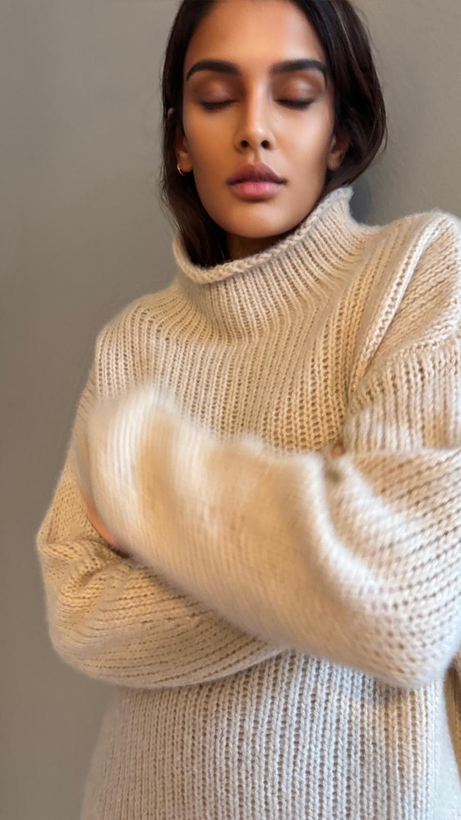 ANOUSH SWEATER - BEIGE