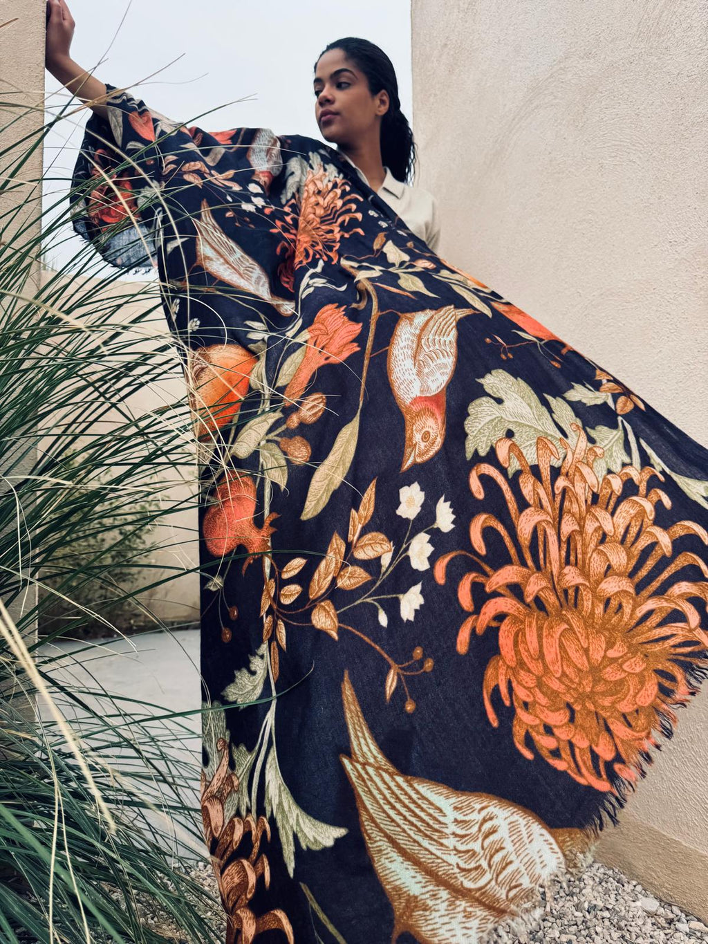 EDEN CASHMERE SCARF- BLACK