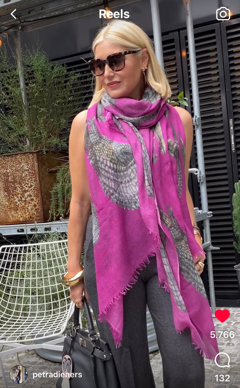 CROCODILE CASHMERE SCARF - PURPLE