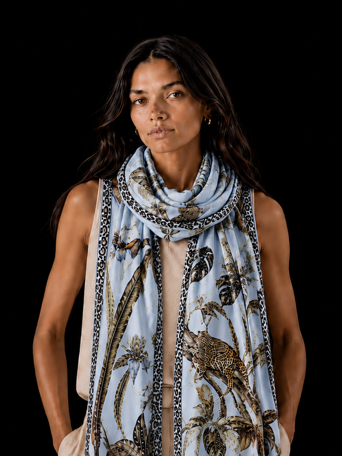 INSTINCT CASHMERE SCARF - LIGHT BLUE