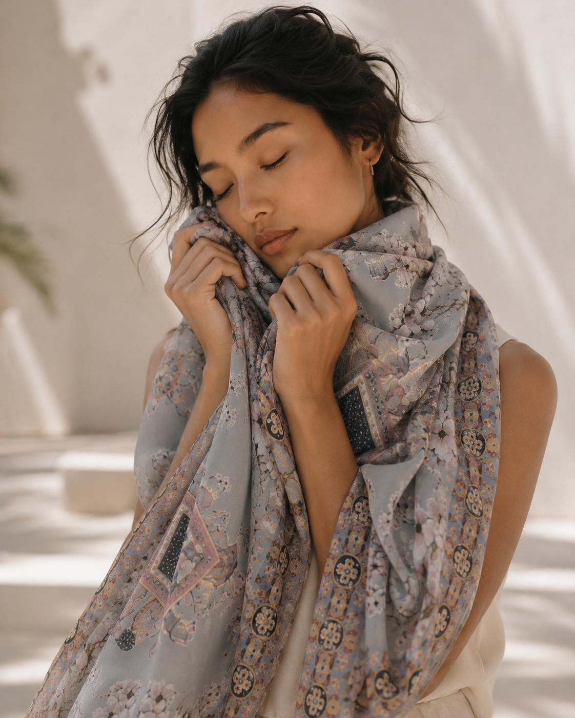ELEPHANT CEREMONY CASHMERE SCARF -  LIGHT BLUE