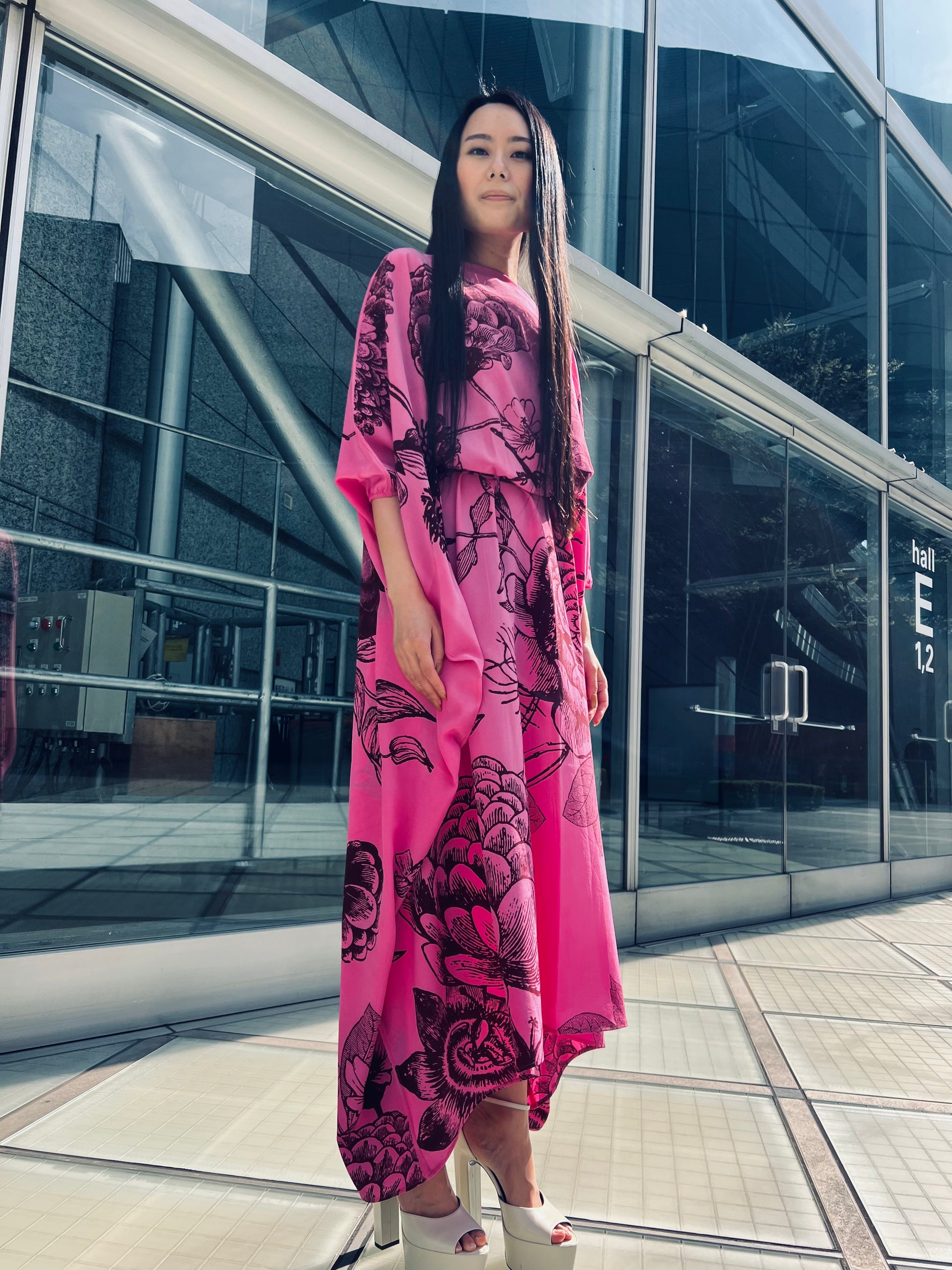 FLOWER EXPLOSION EVENING DRESS - PINK/BLACK