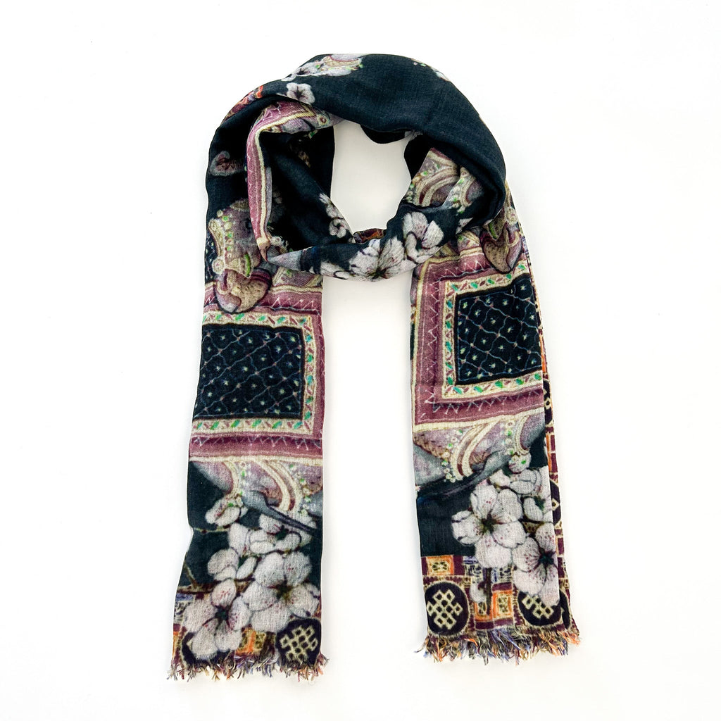 ELEPHANT CEREMONY CASHMERE SCRAF