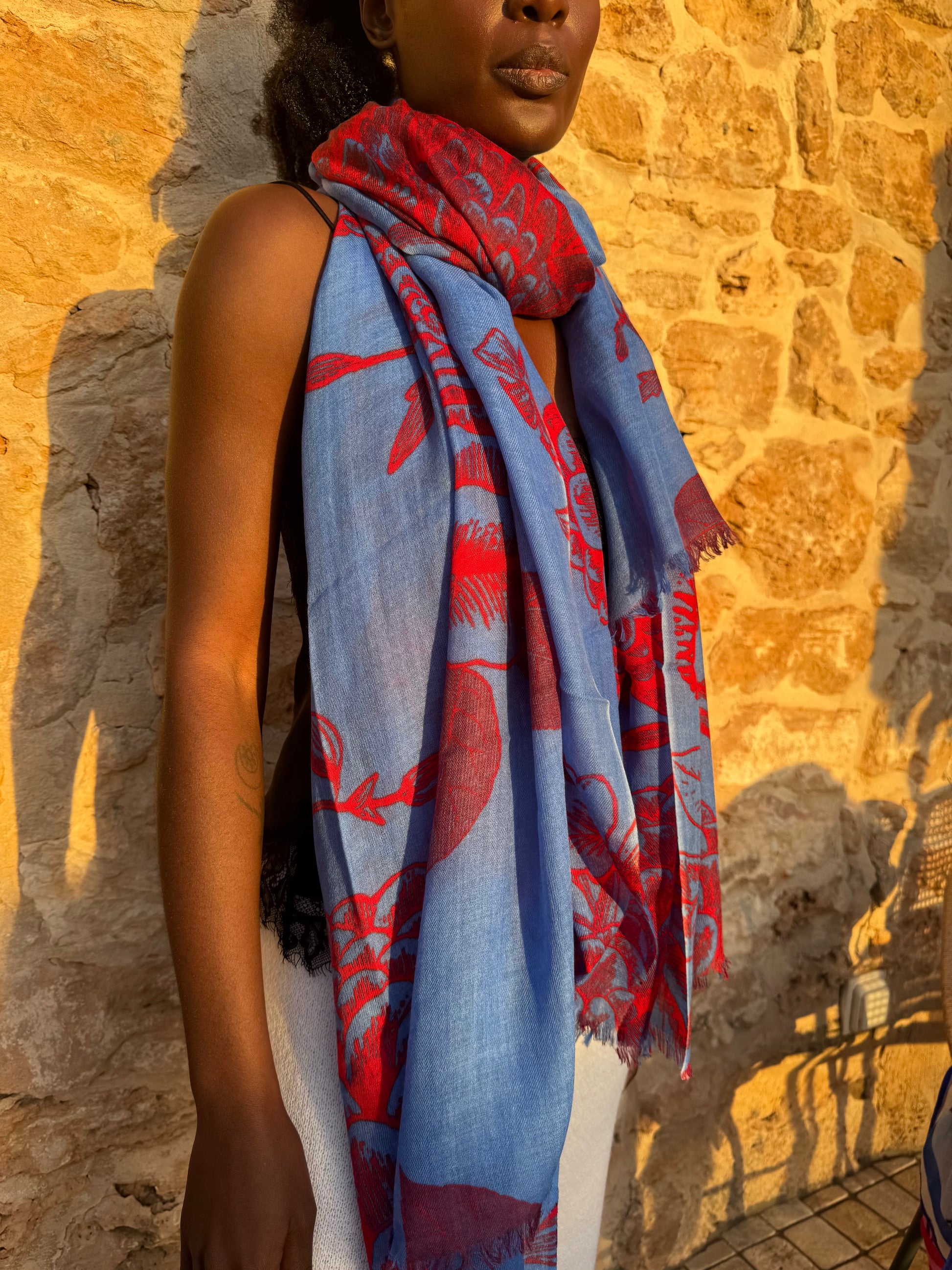 FLOWER EXPLOSION CASHMERE SCARF - azure/red