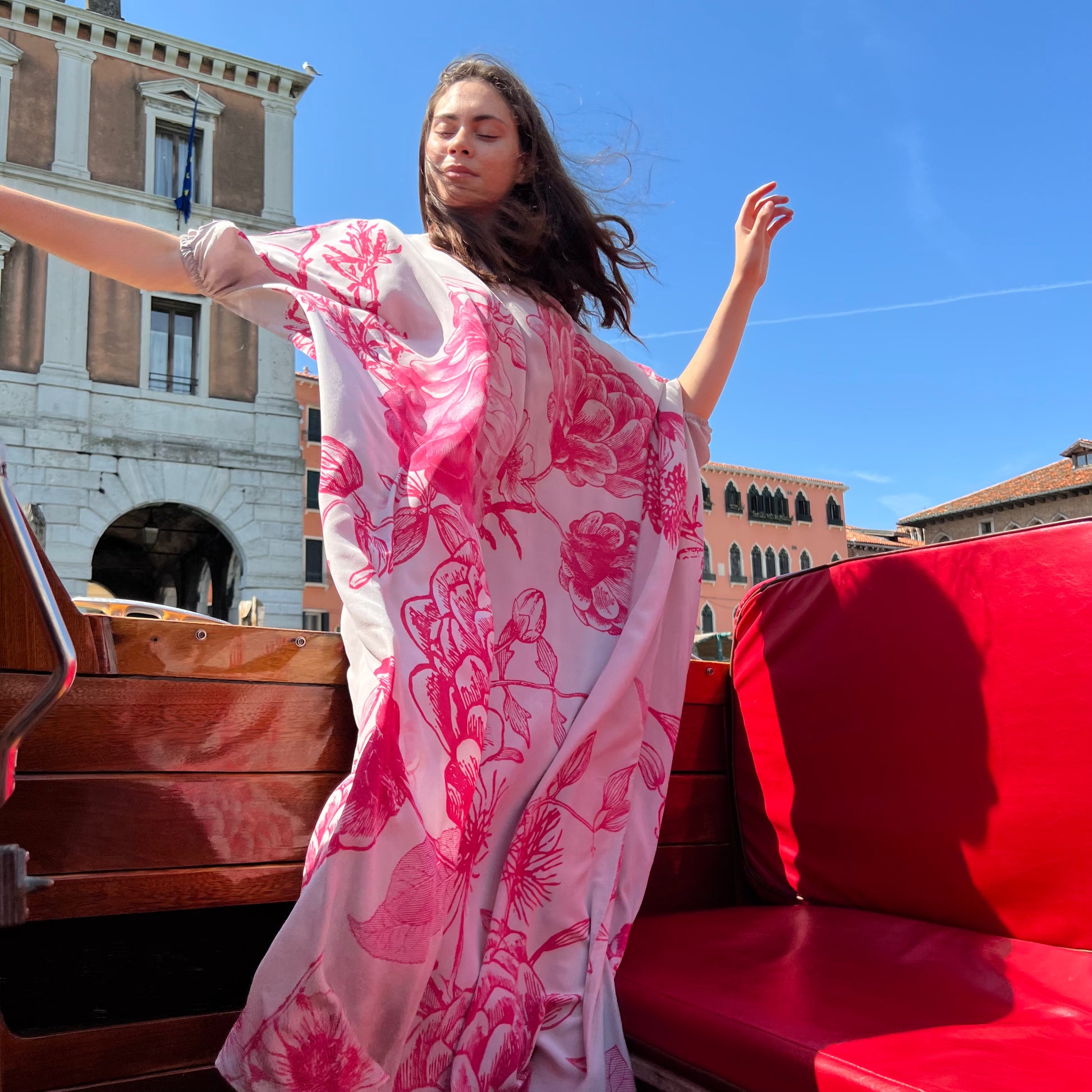 FLOWER EXPLOSION EVENING DRESS - GREY/PINK