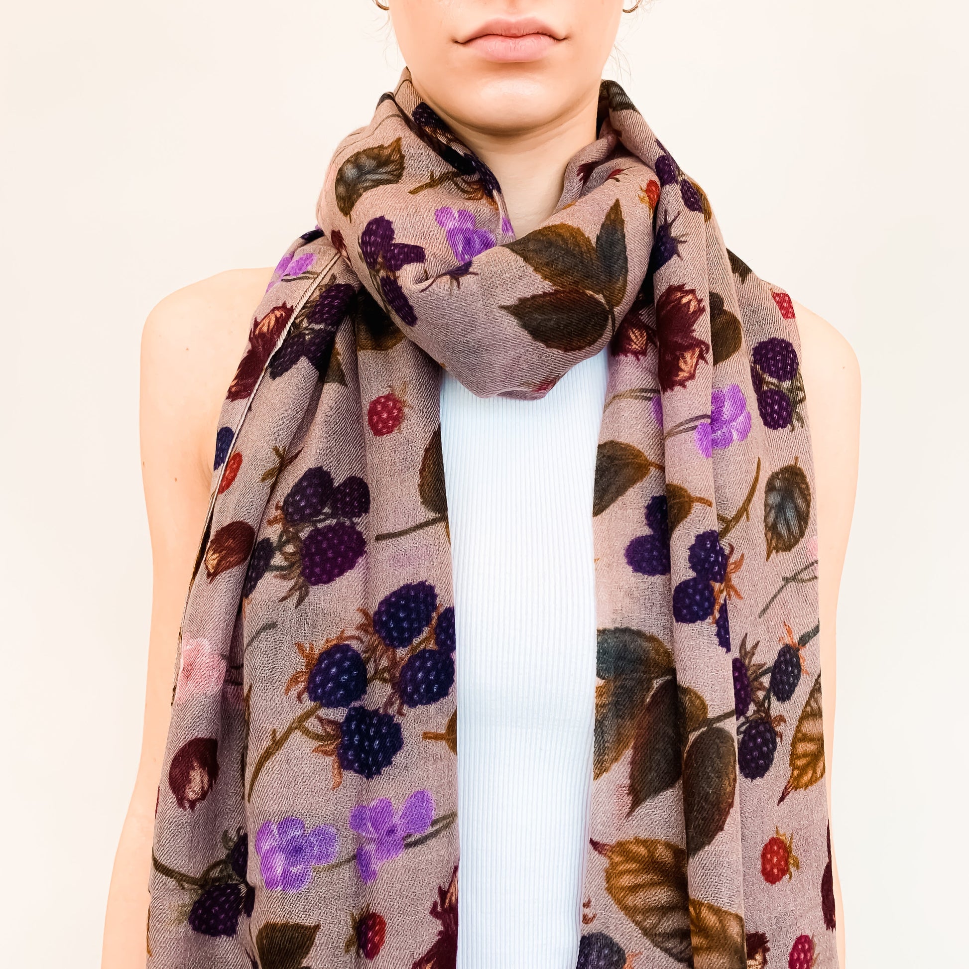 BERRY CASHMERE SCARF