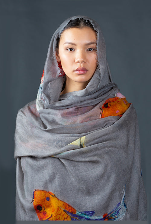 KOI CASHMERE SCARF - GREY