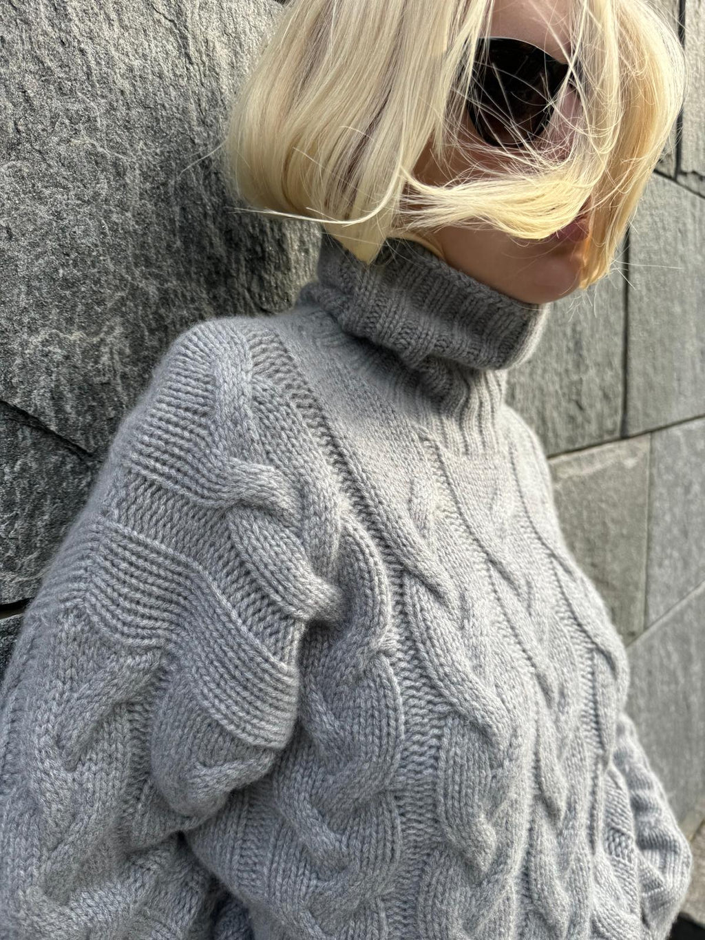 KABI SWEATER - HUSKY