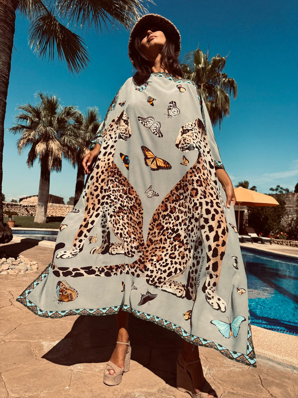 LEO & BUTTERFLY SILK TUNIC - TAUPE