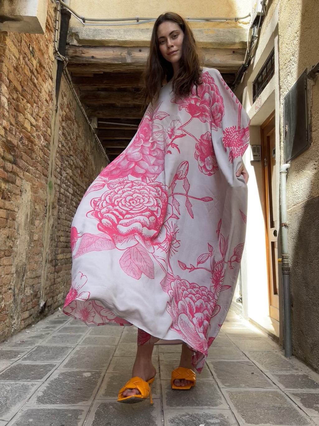 FLOWER EXPLOSION EVENING DRESS - GREY/PINK