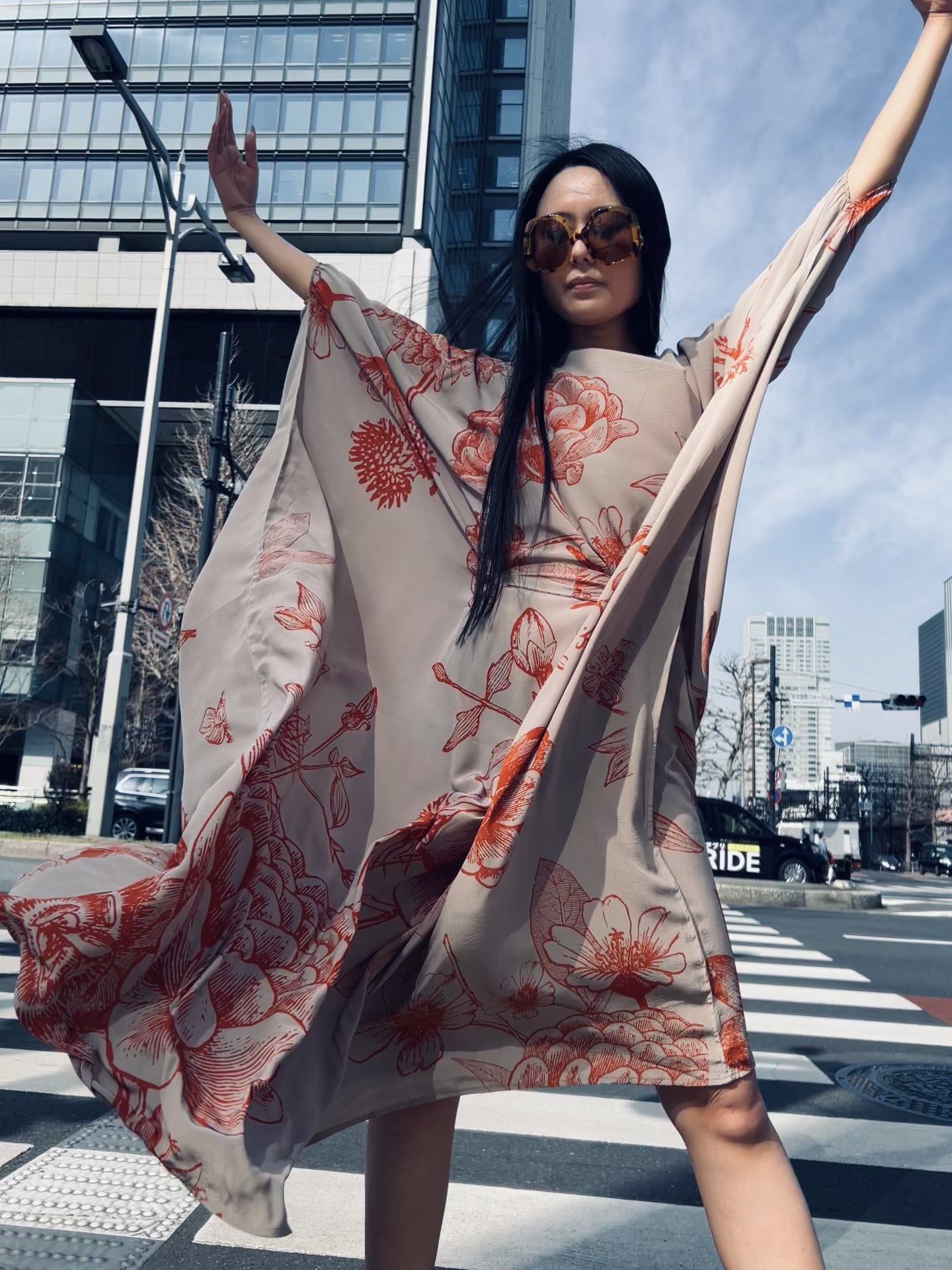 FLOWER EXPLOSION EVENING DRESS - TAUPE/ORANGE