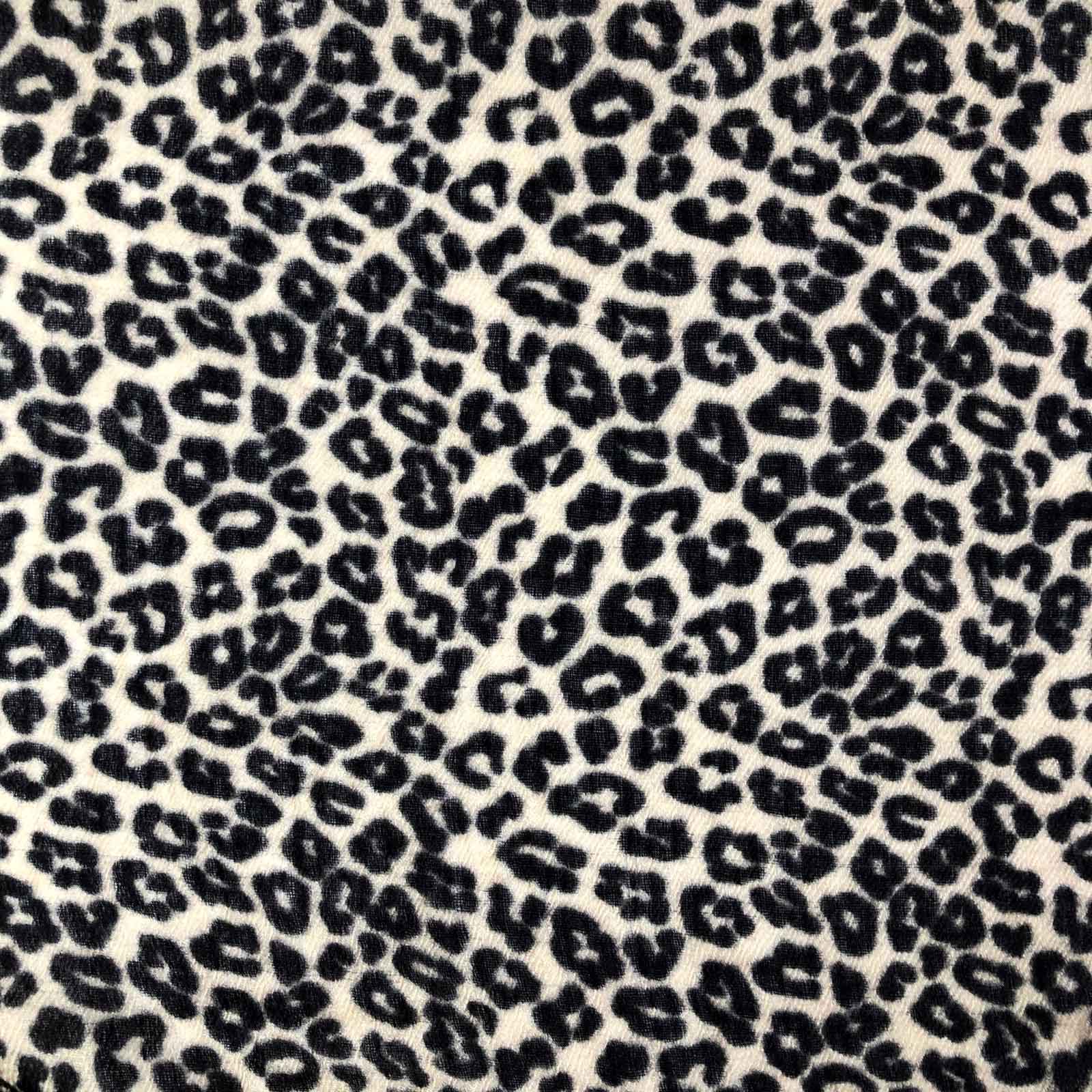 WE LOVE LEO FELTED CASHMERE SCARF