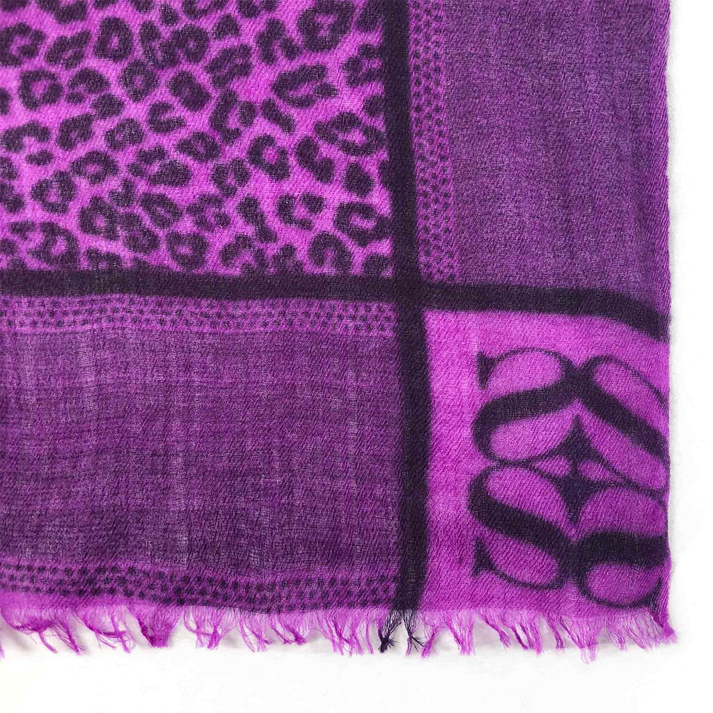 WE LOVE LEO FELTED CASHMERE SCARF